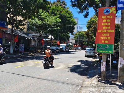 Bán đất thổ cư 126m2 đường lê văn hưu, mỹ an, ngũ hành sơn, đà nẵng. giá 7.5 tỷ, sổ đỏ, hướng đông. 1