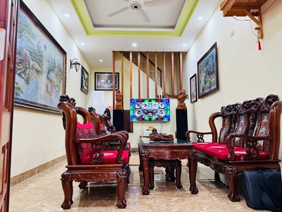 Bán nhà kim giang   diện tích 66m  x 3 tầng   ô tô đỗ sát nhà 2