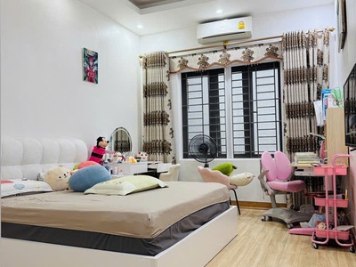 Bán nhà kim giang   diện tích 66m  x 3 tầng   ô tô đỗ sát nhà 3