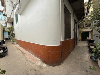 Lạc long quân dt60/70m 5 tầng mt 6m-chỉ 11,9 tỷ,mặt ngõ thông,lô góc 3 thoáng 0
