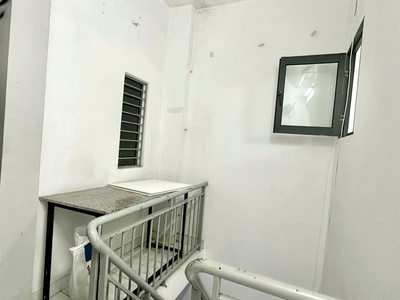 Bán nhà đường 3/2   Ngô Quyền Quận 10 ➡ Hẻm trước nhà 3m.  ➡DT: Ngang 3m x 9,5m.DTXD công nhận 28m2 0