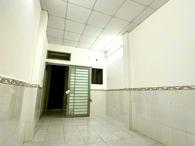 Bán nhà đường 3/2   Ngô Quyền Quận 10 ➡ Hẻm trước nhà 3m.  ➡DT: Ngang 3m x 9,5m.DTXD công nhận 28m2 2