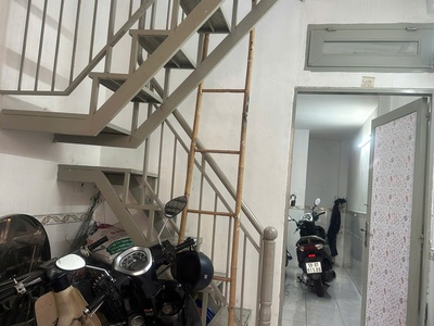 Bán nhà đường 3/2   Ngô Quyền Quận 10 ➡ Hẻm trước nhà 3m.  ➡DT: Ngang 3m x 9,5m.DTXD công nhận 28m2 4