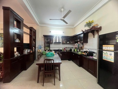 Nhà vuông 5 tầng hxt tránh 135m2   hà huy giáp quận 12 0