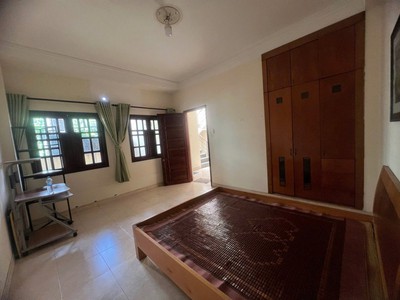 Nhà vuông 5 tầng hxt tránh 135m2   hà huy giáp quận 12 2