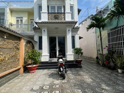 Nhà mặt tiền 2 tầng hxh tránh 189m2, vuông   tân thới hiệp 21 q12 1x 0