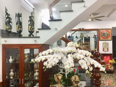 Nhà mặt tiền 2 tầng hxh tránh 189m2, vuông   tân thới hiệp 21 q12 1x 2