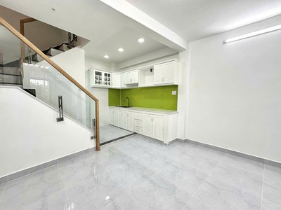 Nhà vuông 4 tầng 30m2   lê quang định bình thạnh 1s 1