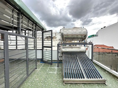 Nhà vuông 4 tầng 30m2   lê quang định bình thạnh 1s 4