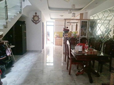 Chính chủ bán nhà 3 tầng kiên cố, rộng rãi   vị trí đẹp đường huỳnh tấn phát, quận 7 3