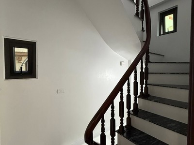 Nhà kim ngưu   lô góc 3 thoáng   gần ô tô   full nội thất 2