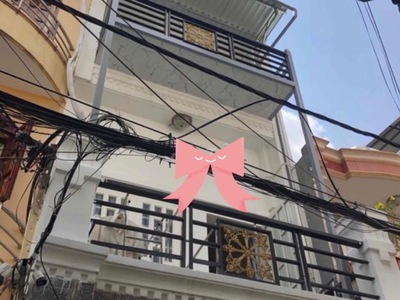 Căn hộ dịch vụ 104m2 x 3 tầng lạc long quân gần svđ phú thọ 0