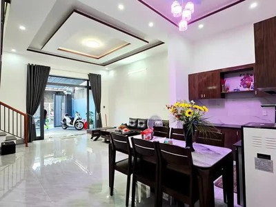 Bán nhà 2 tầng mới đẹp   dt 95m , 4pn  kiệt ô tô tôn đản, hòa an, cẩm lệ   chỉ 4,47 tỷ 2