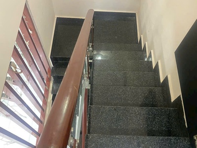 Nhà 1t1l p.thống nhất, gần văn hoa villa, đường oto 4 chỗ, chỉ 2tỷ350 3