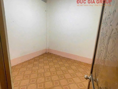 Bán nhà 5 x 24, gần chợ tân tiến, đường nhựa 5m thông chỉ 4,3 tỷ 4