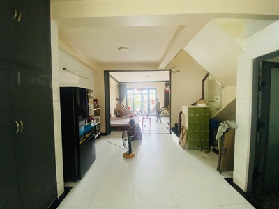 quận 8 sát quận 6   77m  ngang 5.1m   2 tầng đúc   sổ đẹp hoàn công   5.3 tỷ tl  2