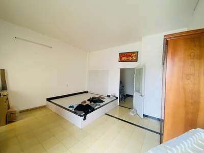 quận 8 sát quận 6   77m  ngang 5.1m   2 tầng đúc   sổ đẹp hoàn công   5.3 tỷ tl  4