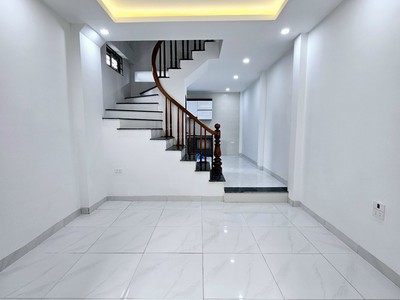 Nhà đẹp long lanh  đường phậm văn đồng - dt33m2 - 5 tầng - giá 6 tỷ - để ở kinh doanh 1