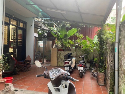 Hiếm  nghi tàm - lô góc - ngõ đẹp - nông 10m oto tránh - 80m2 chỉ 21 tỷ. 1