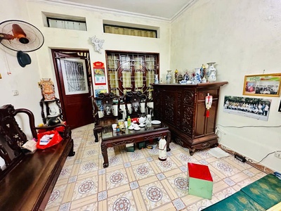 Hiếm  nghi tàm - lô góc - ngõ đẹp - nông 10m oto tránh - 80m2 chỉ 21 tỷ. 0