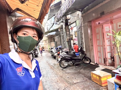  bán nhà q4 gần khu trung tâm hc-  kế bên trường đh nguyễn tất thành- đường đoàn văn bơ ra hoàng 0