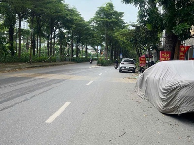 Hót đất đường bưởi, 31m,  tặng nhà 2 tầng, tây hồ view thoáng, oto đỗ cửa, hiếm. 0