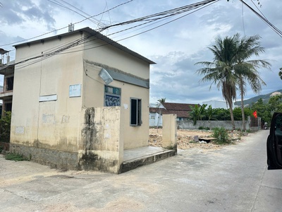 Chỉ còn 01 lô góc đường nhựa 2 oto đua, võ dõng, vĩnh trung, nha trang. 2