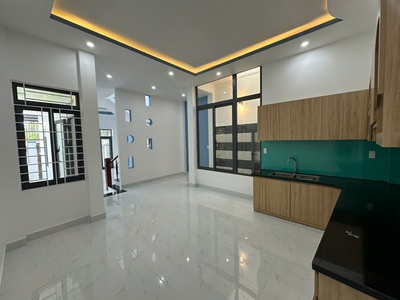 Nhà đúc 2 tầng tâm huyết hẻm ô tô phú nôngdt 87,2m2 ngang 5,5m giá bán 3,75 tỷ bao sang tên 2