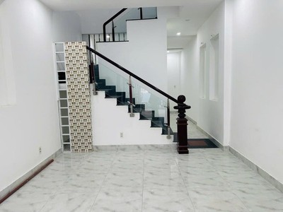 Bán nhà quận 9 - kdc phước thiện - view vinhomes q9 - 10p ra lê văn việt - 20 ra ngã tư thủ đức 2