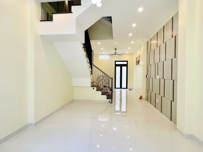 Bán nhà đường số 8 lê văn quới hẻm xe hơi gần mặt tiền 56m2,4 tầng nhỉnh 6 tỷ 1