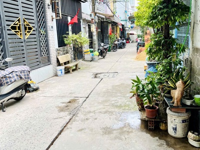 Bán nhà đường số 8 lê văn quới hẻm xe hơi gần mặt tiền 56m2,4 tầng nhỉnh 6 tỷ 0