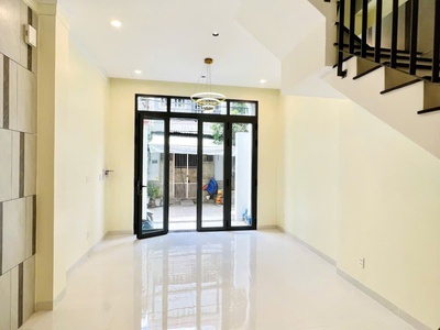 Bán nhà đường số 8 lê văn quới hẻm xe hơi gần mặt tiền 56m2,4 tầng nhỉnh 6 tỷ 2