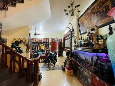 Bán nhà mặt đường 19/5,  diện tích 69m,5tang 0