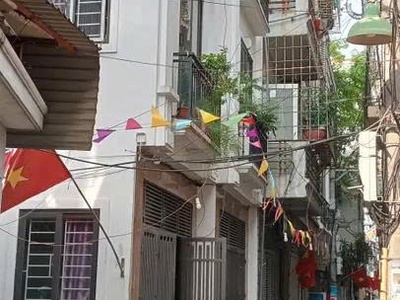 Bán nhà đa sỹ - phường kiến hưng hà đông    lô góc sáng thoáng   ngõ ô tô thông   35m   5 tầng 3