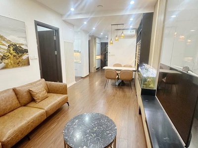Cho thuê chung cư 90 nguyễn tuân, 70m, 2 phòng ngủ, đủ đồ có slot oto 0