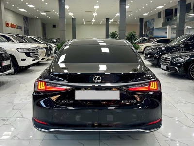 Bán Lexus ES250 sản xuất 2020, xe cực đẹp , giá tốt. 3