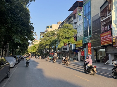 Siêu hiếm mặt phố thanh nhàn bán nhà 5 tầng dân xây lô góc hai bà trưng 0
