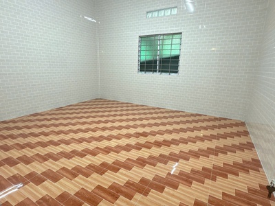 Cho thuê nhà và mặt bằng mới xây 360m2 mặt tiền QL60 Mỏ Cày Bắc 1