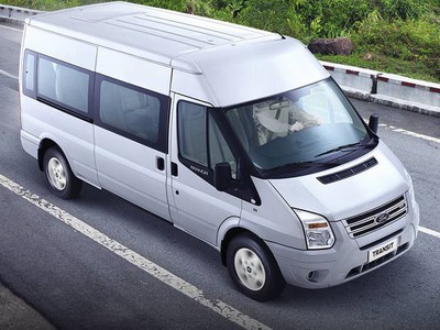 Thuê xe 16 chỗ tự lái 5