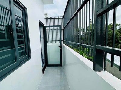 Chỉ từ 2 tỷ 3 - Nhà mới hoàn công, khu dân cư sầm uất, vay ngân hàng 70 5