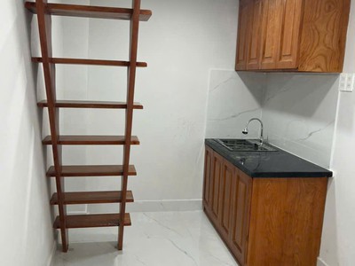 Nhà nở hậu 3 tầng đường 3m 8.5m2   cmt8 quận 3 2