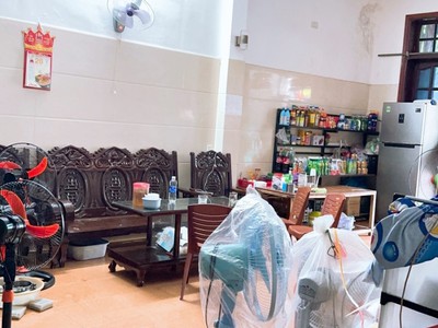 Bán nhà phố lương thế vinh   3 tầng, 158.8m , vị trí trung tâm, kinh doanh tốt   giá 10.xx tỷ 1