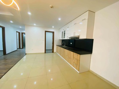 Chủ cần bán gấp căn 3 ngủ 8x tỷ 114 m2 tại goldmark city 136 hồ tùng mậu từ liêm 1