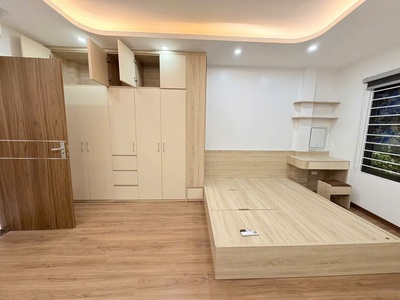 Chính chủ cần bán nhanh căn nhà đẹp - giá tốt- vị trí đắc địa tại đông dư   ở ngay, full nội thất 3
