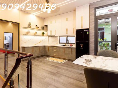 5,6 tỷ   quận 7   hẻm xe hơi   sổ hồng riêng   gần nguyễn văn linh 2