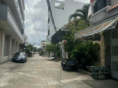 5,6 tỷ   quận 7   hẻm xe hơi   sổ hồng riêng   gần nguyễn văn linh 0