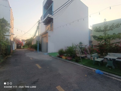 Bán 2 lô đất đẹp 4x16m, hxh 8m khu phân lô thạnh lộc cạnh hà huy giáp, hơn 3tỷ 2