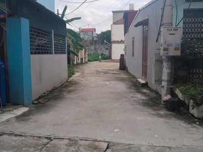 Bán đất thuận thành, bắc ninh. 140m2   mt 9m   4,15 tỷ. đường ô tô, tặng nhà 2 tầng. 2