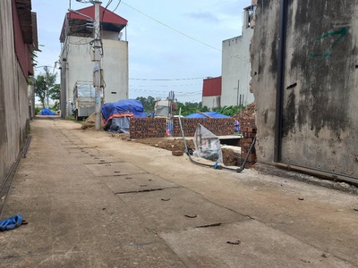 Bán đất lương tài, bắc ninh. 93m2   mt 5m   1,25 tỷ. ô tô vào đất. 2