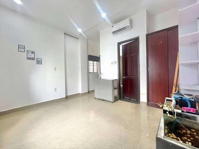 Nhà hẻm xe tải xô viết nghệ tĩnh quận bình thạnh phường 26 cũ. 4